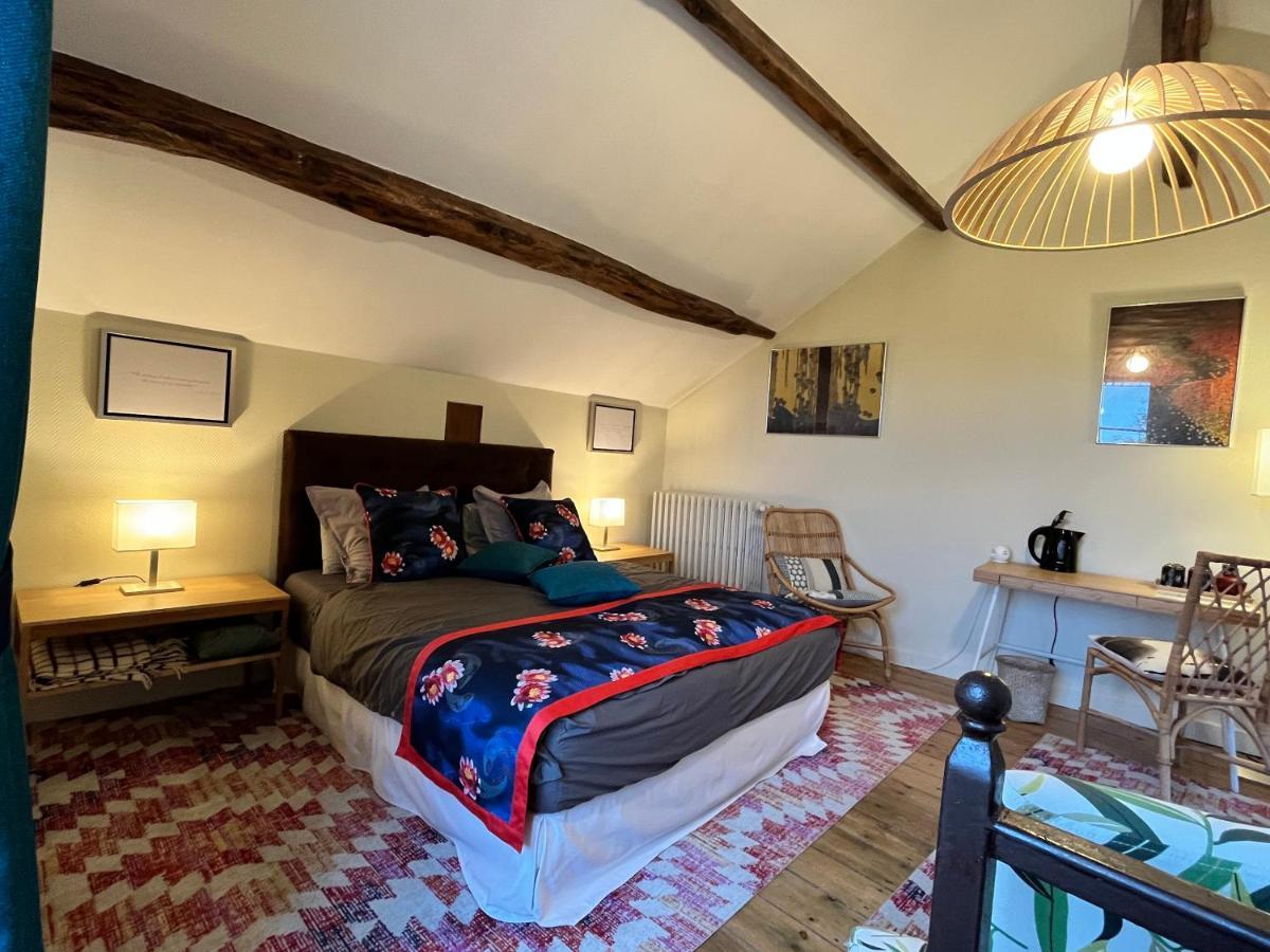 Notre-Dame-de-l'Isle Le Clos Des Vignes Bed & Breakfast エクステリア 写真